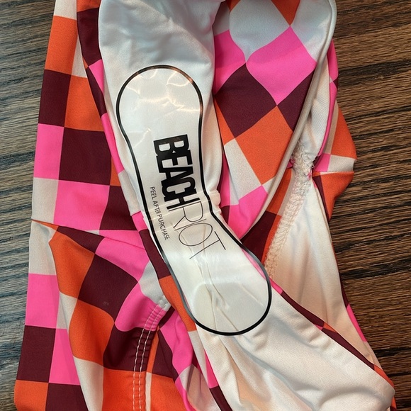 Beach Riot Checkered Highwaisted Bottom - Picture 3 of 4